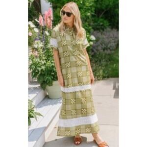 Julia Amory Green and White Patterned Short Sleeve Lace trim Maxi Dress-Size S